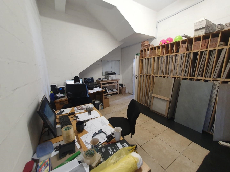 To Let commercial Property for Rent in Paarden Eiland Western Cape
